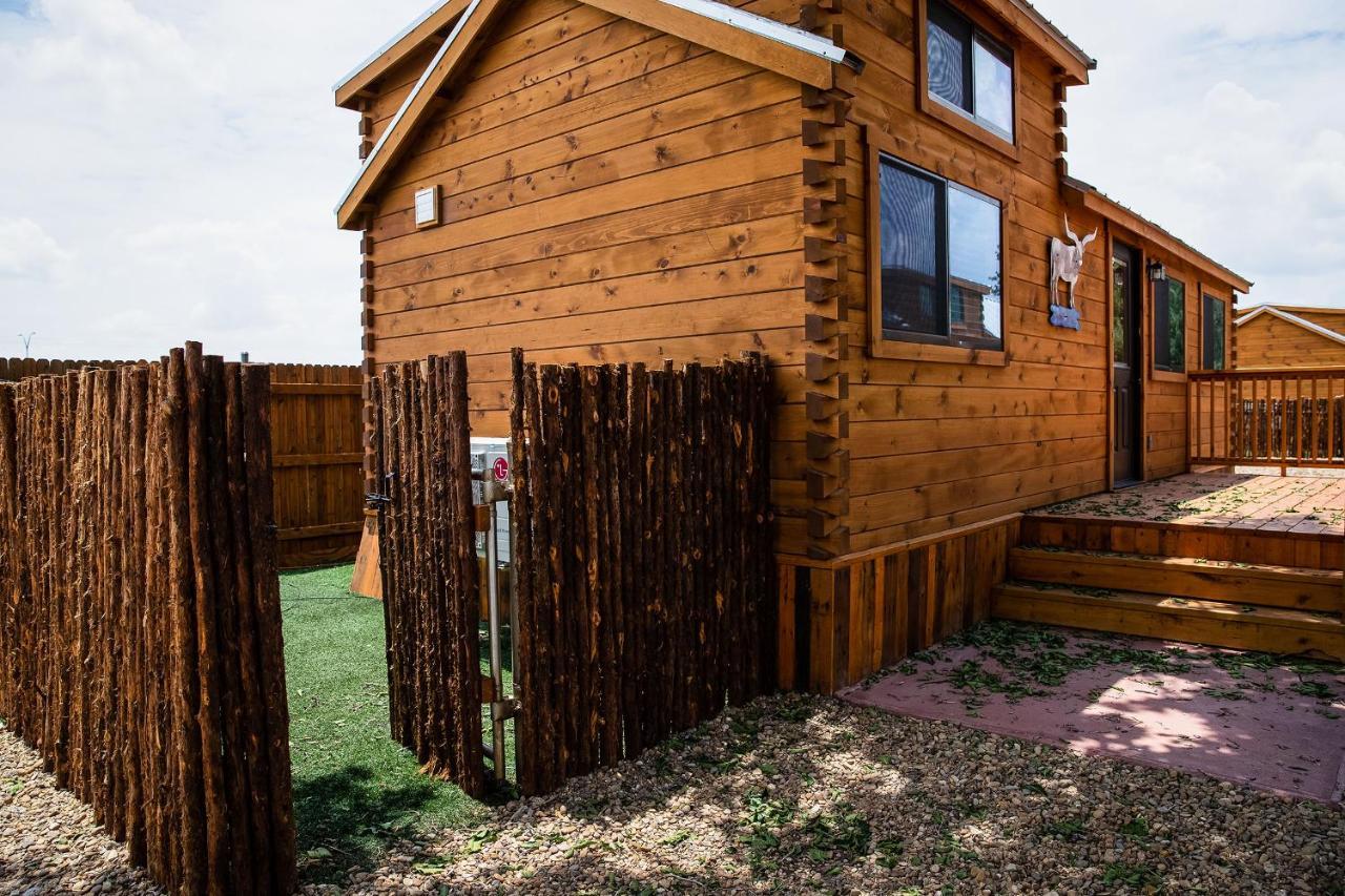 The Big Texan - Cabins And Wagons Amarillo Eksteriør bilde